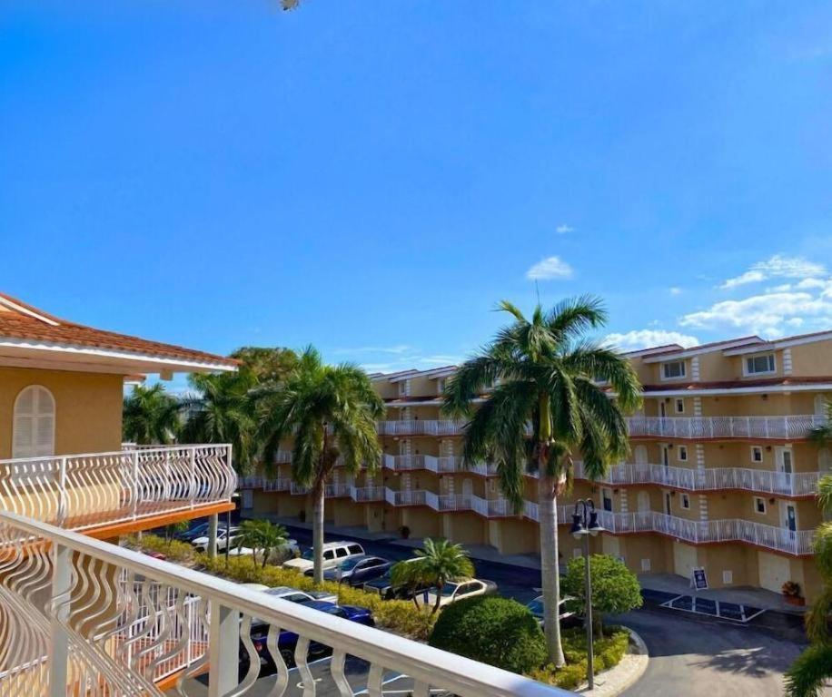 Beso Del Sol Resort Данидин Екстериор снимка